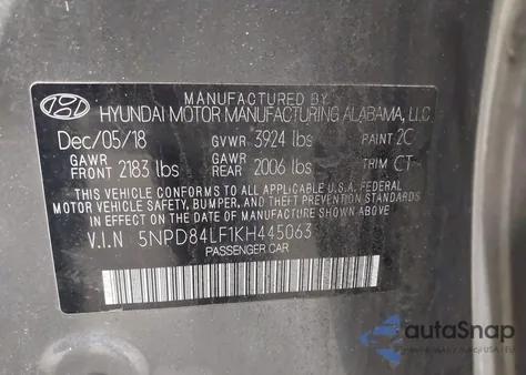 2019 Hyundai Elantra Value Edition z USA, uszkodzony, nr VIN 5NPD84LF1KH445063